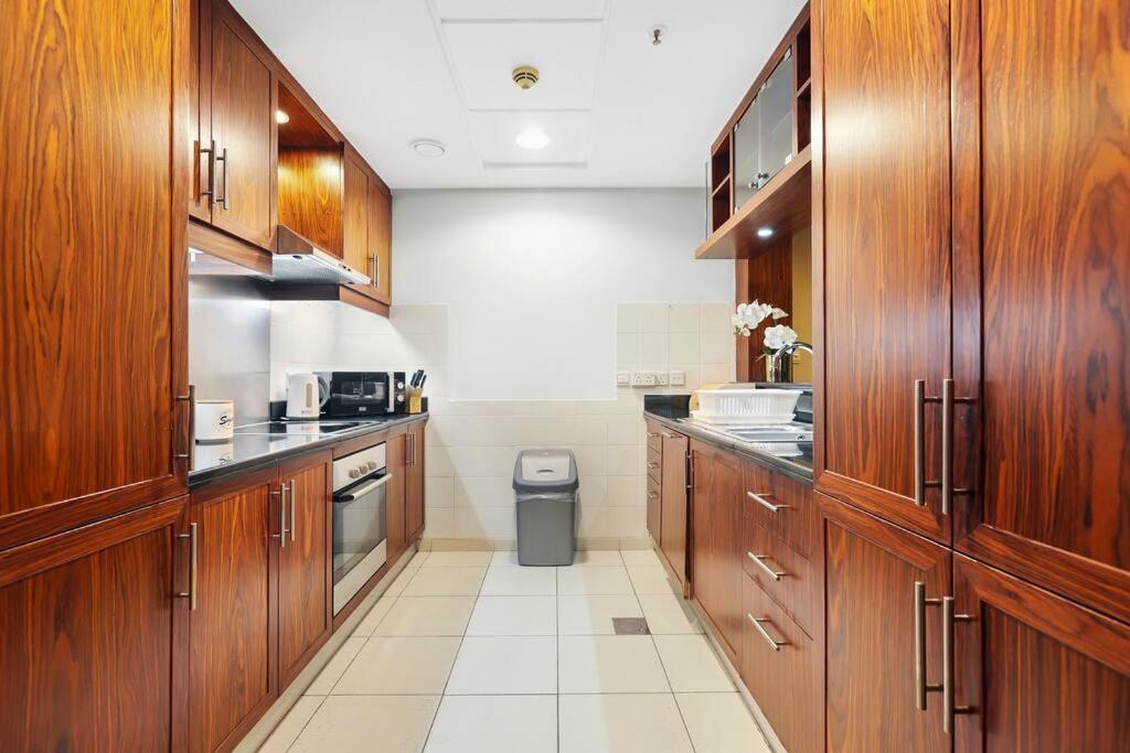 شقة First Class 2br With Full Downtown Skyline View *