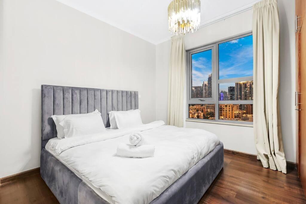 First Class 2br With Full Downtown Skyline View دبي