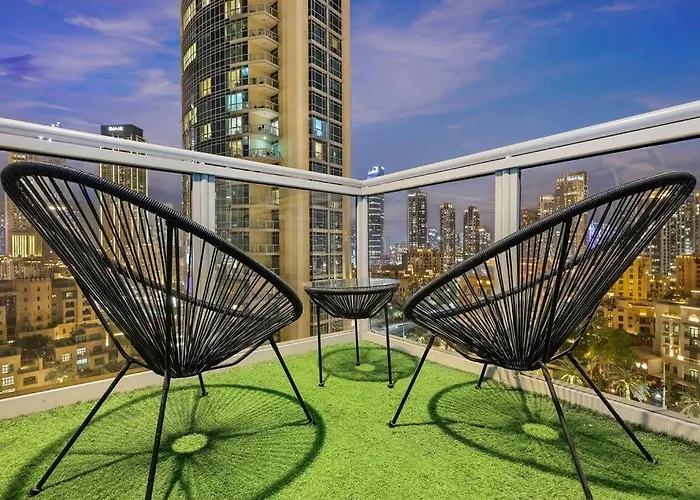 First Class 2Br With Full Dubai Downtown Skyline View